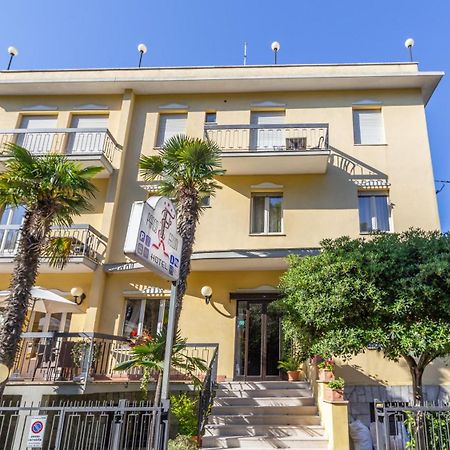 Hotel Parco Fellini Rimini Eksteriør billede