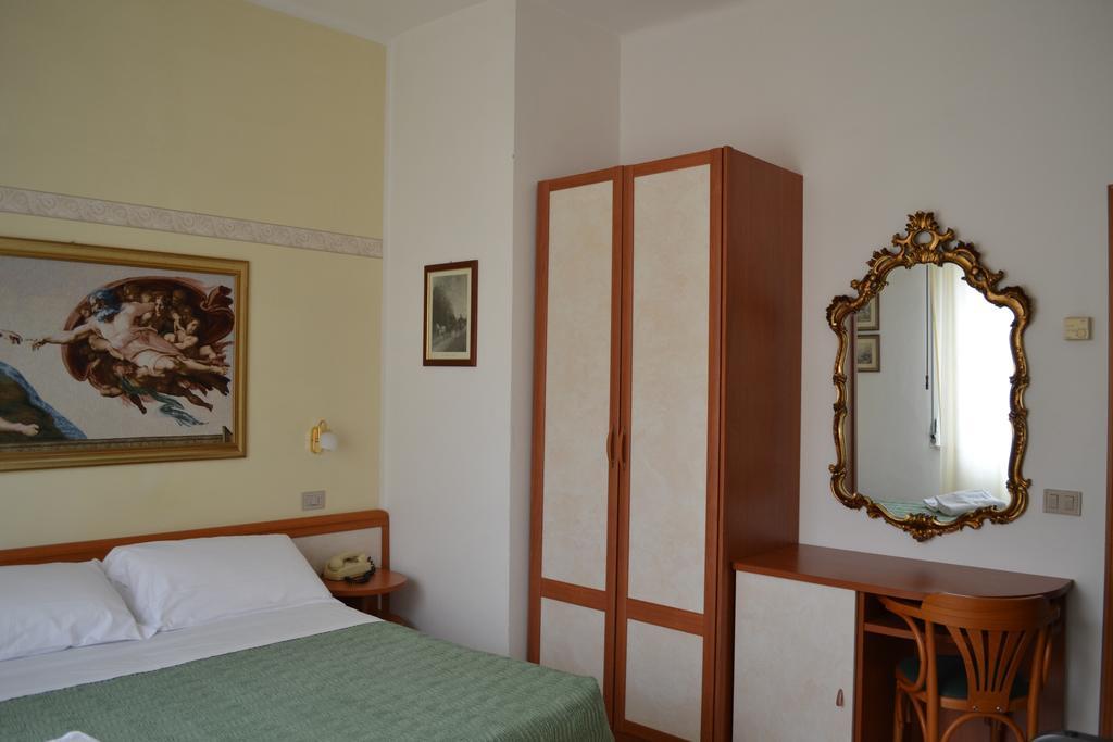 Hotel Parco Fellini Rimini Eksteriør billede