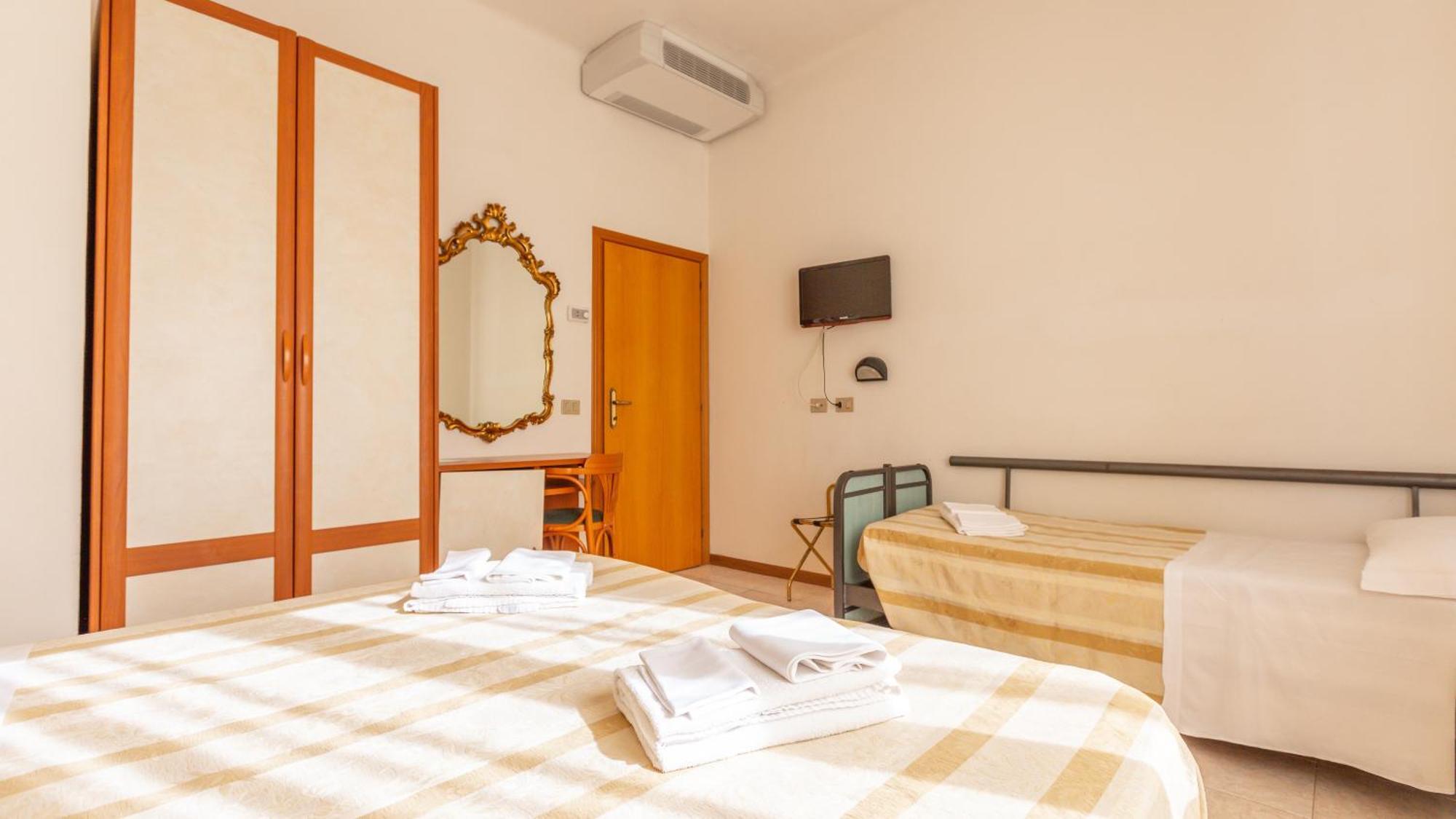Hotel Parco Fellini Rimini Eksteriør billede