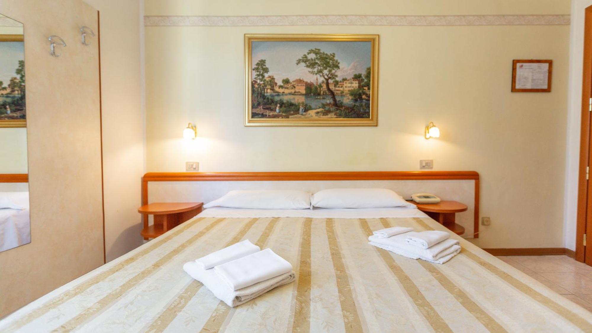 Hotel Parco Fellini Rimini Eksteriør billede