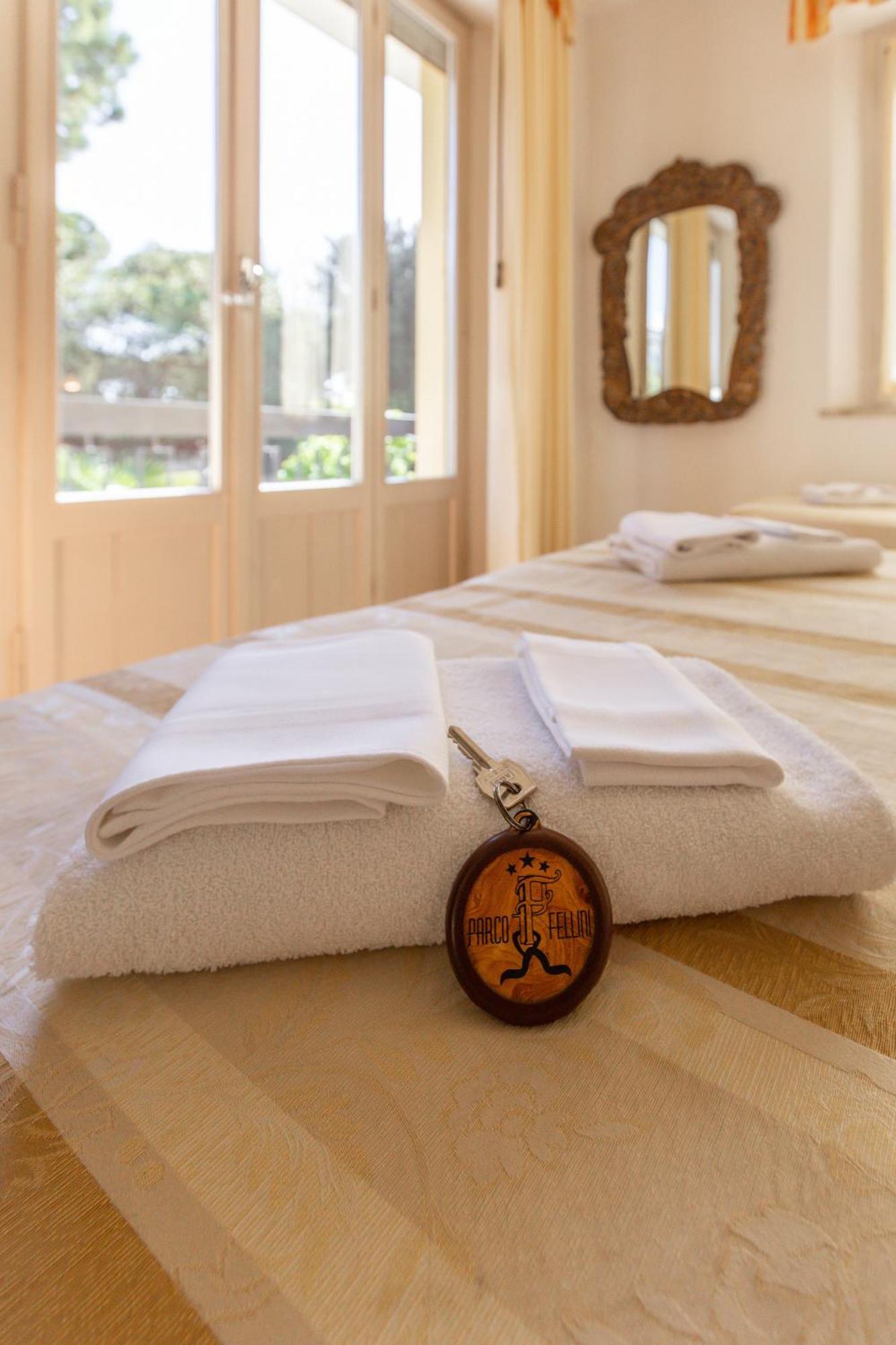 Hotel Parco Fellini Rimini Eksteriør billede