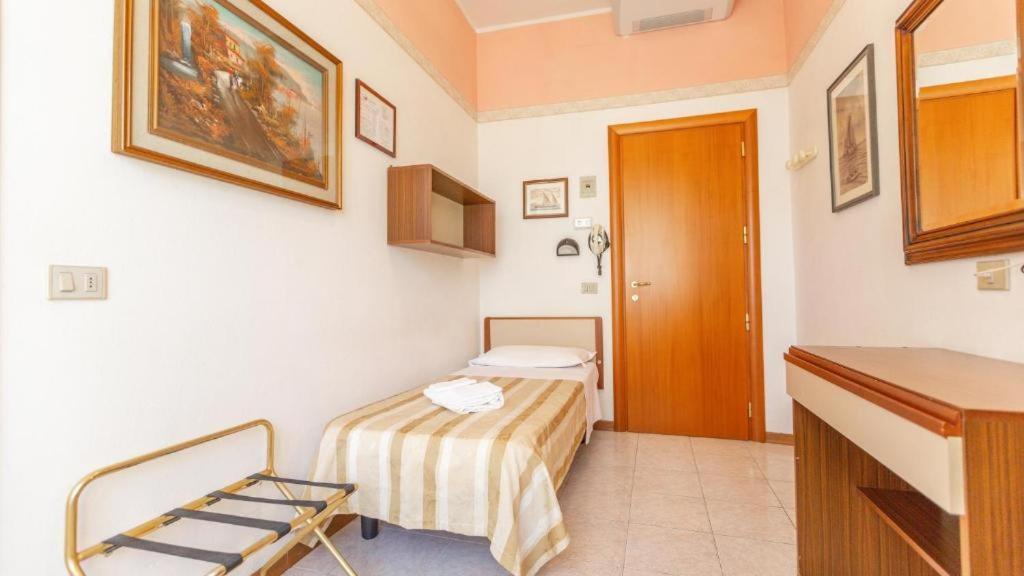 Hotel Parco Fellini Rimini Eksteriør billede